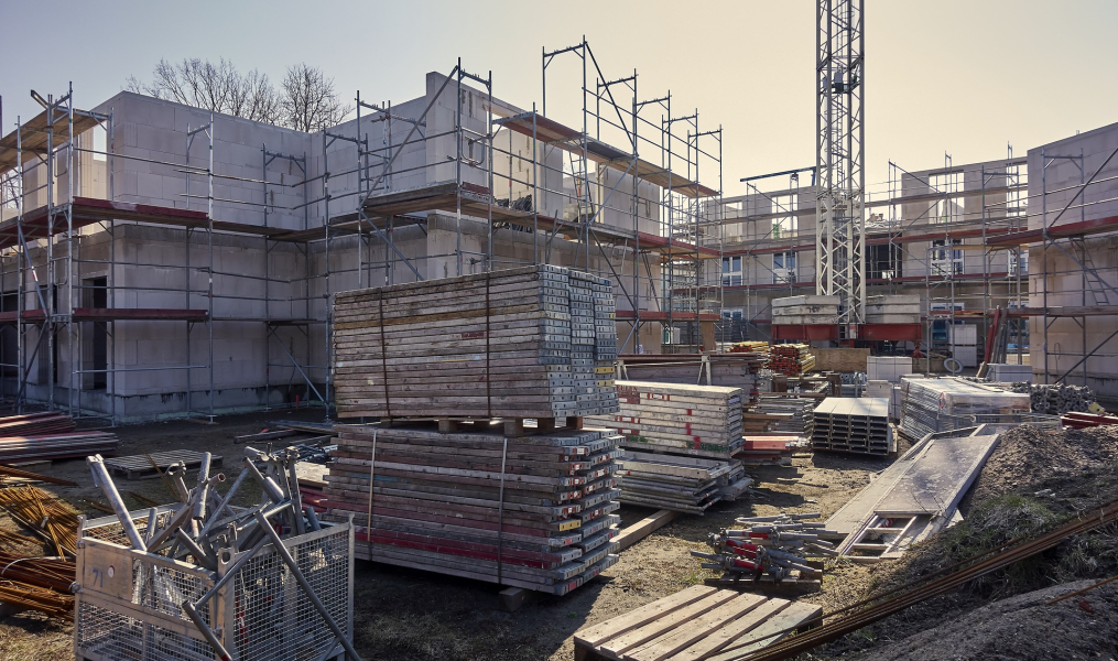 Foto: Pixabay Es wird leer auf der Baustelle - entschärft das wenigstens die Situation des Fachkräftemangels?