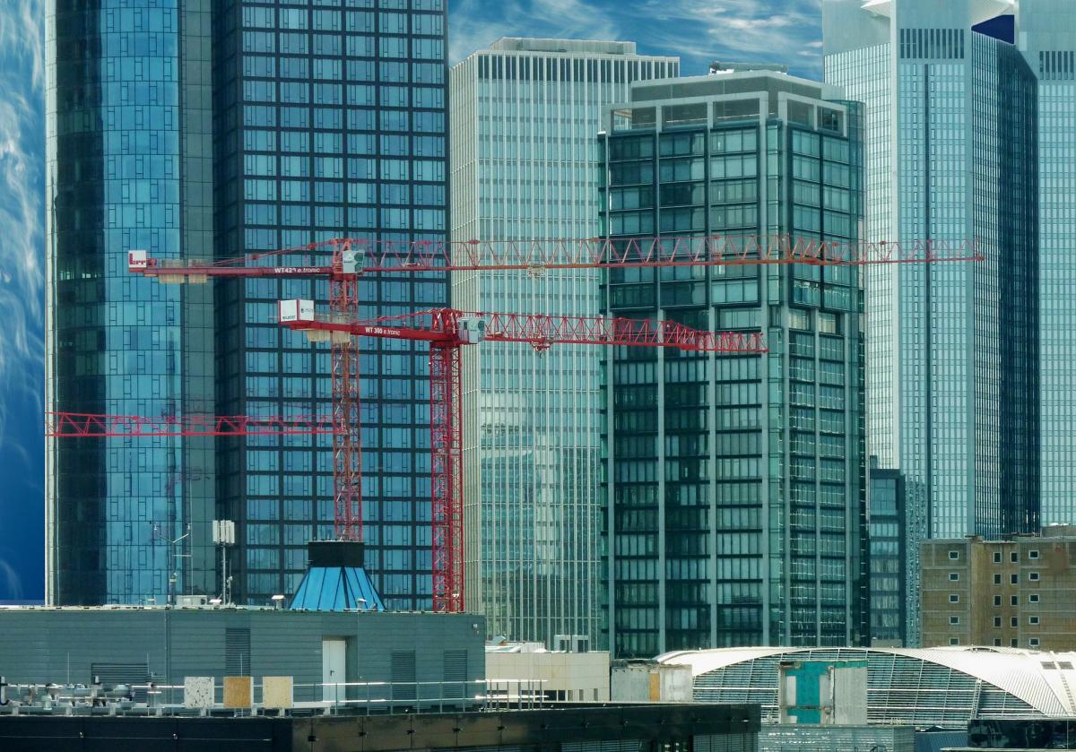 Foto: Pixabay Nach wie vor werden am liebsten Büros in A-Städten, wie hier in Frankfurt/M., gehandelt.